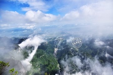 天門谷題孫逸人石壁