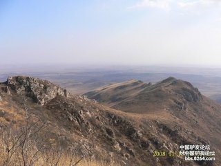 峴潭(山)作