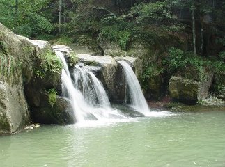 和詹叔游廬山見寄