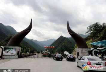 舍北望牛頭山山有延勝寺先太傅書堂在焉六年