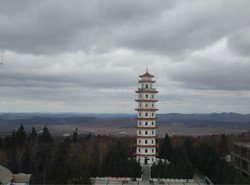 春興思南山舊廬，招柳建正字