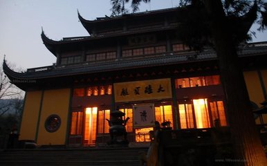 題靈隱寺皖公院