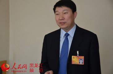 同江謝王出郊