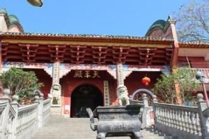 游長安諸寺聯(lián)句·常樂坊趙景公寺·吳畫聯(lián)句