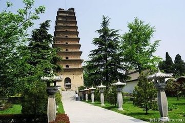 游長安諸寺聯(lián)句·崇仁坊資圣寺·諸畫聯(lián)句（