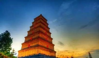 奉和九月九日登慈恩寺浮圖應(yīng)制