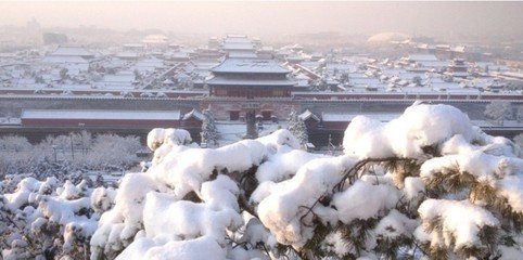 和諸友春雪