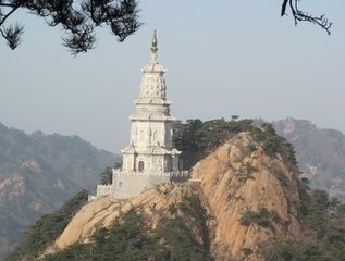 雪後登靈果寺閣