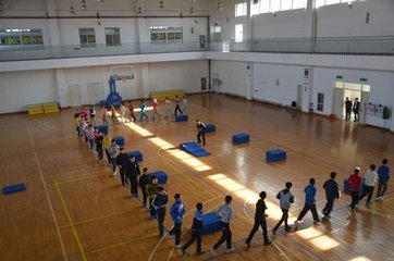 詩送陳促思參佐廣右幕府