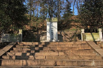 與趙夢麟諸人游甘露寺