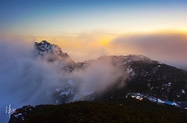 東風第一枝（燈夕清坐）